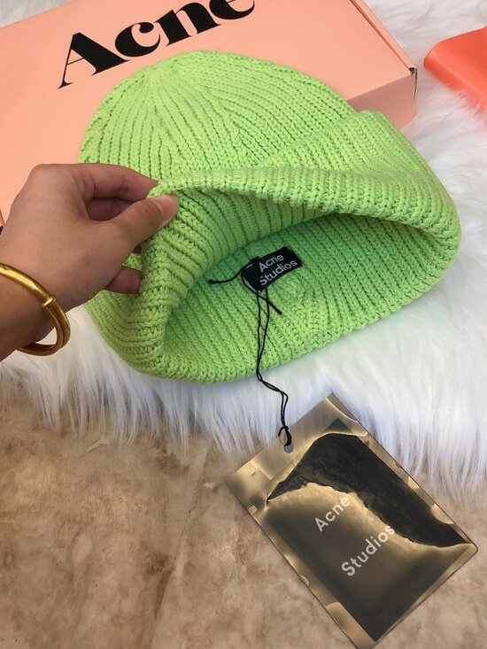 Acne Studios New Green Large Face Logo Beanie main image 4